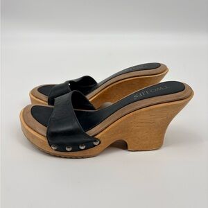 Two Lips Black and Tan Women's Mules